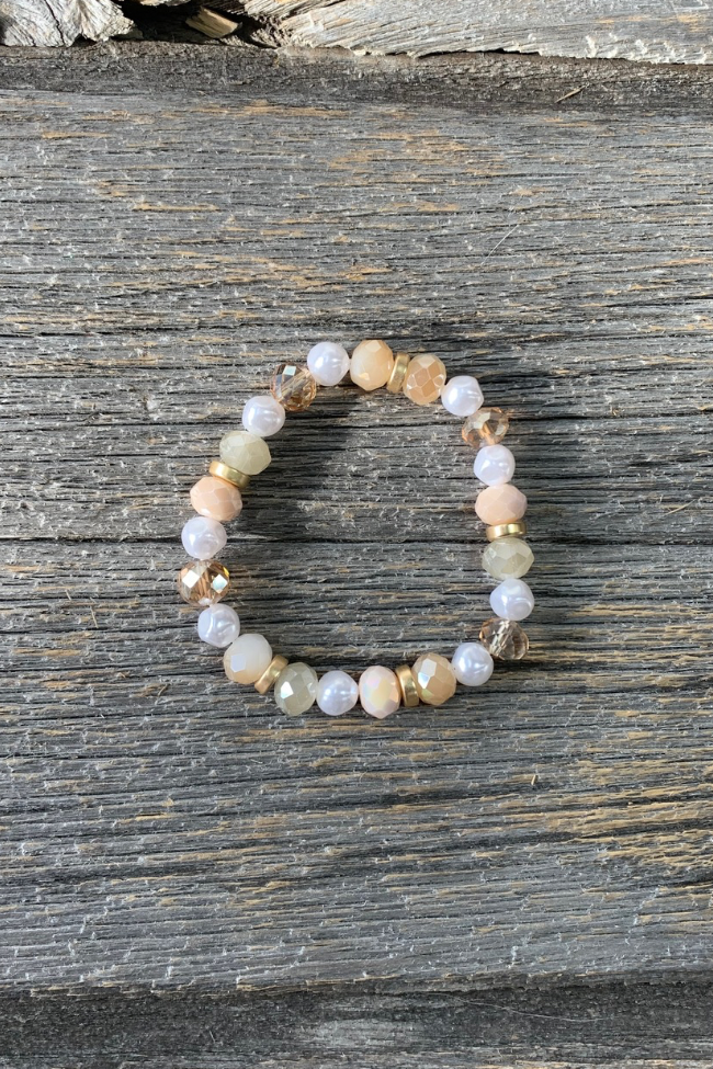 Elegant Faceted Bead and Pearl Bracelet