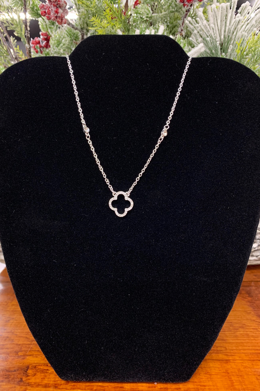 Silver Clover Pendant Necklace